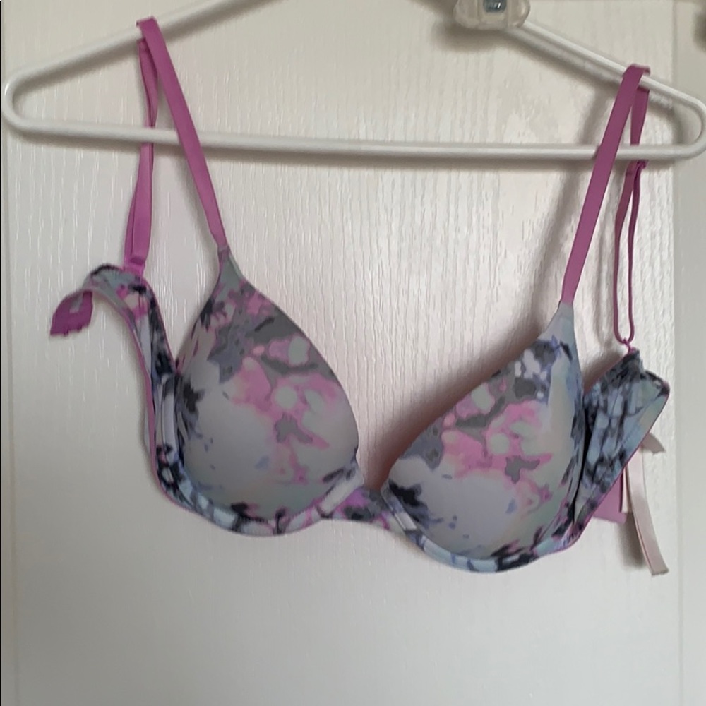 Push-up bra